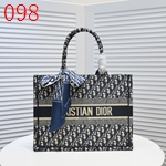 偽物ディオールバッグ